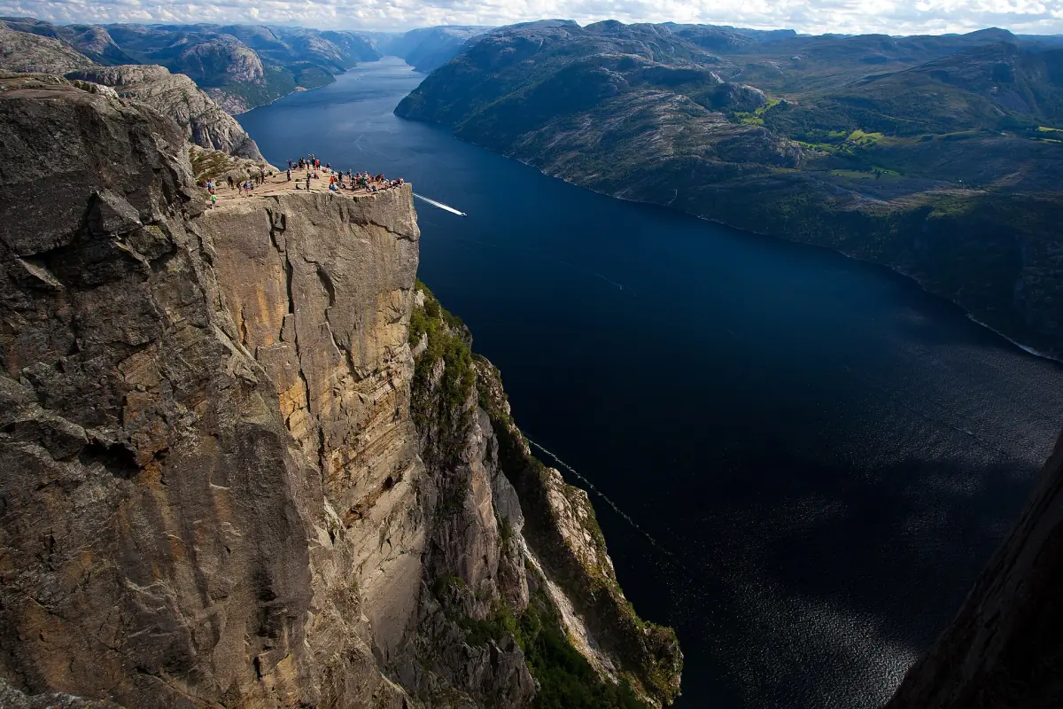Preikestolen und der Lysefjord von oben